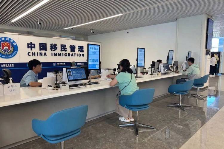 助力暑期出行,石景山公安出入境延時服務開啟